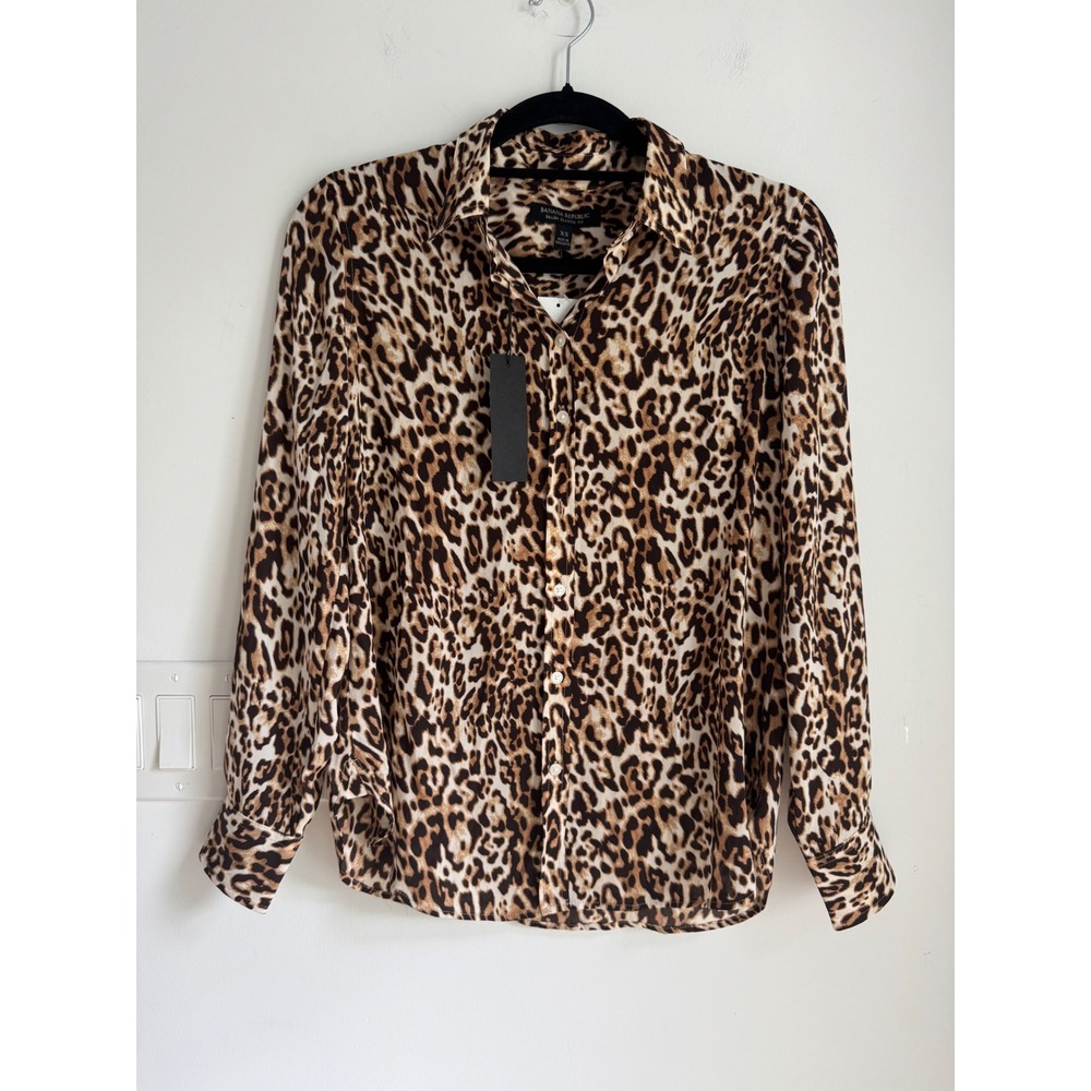 Banana Republic Dillon Classic Fit Leopard Print Button Down Shirt XS New